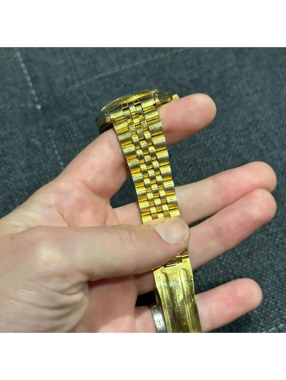 Vintage Netec Womens Gold Tone Watch Needs Battery Japan Movement Quartz